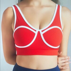Contrast Seam Sports Bra